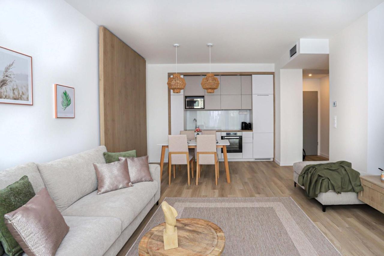 Platan Beach Apartman With Lakeview Balatonboglar Exterior photo