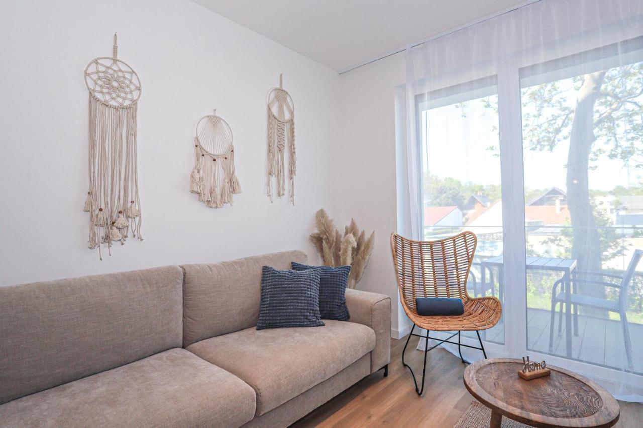 Platan Beach Apartman With Lakeview Balatonboglar Exterior photo
